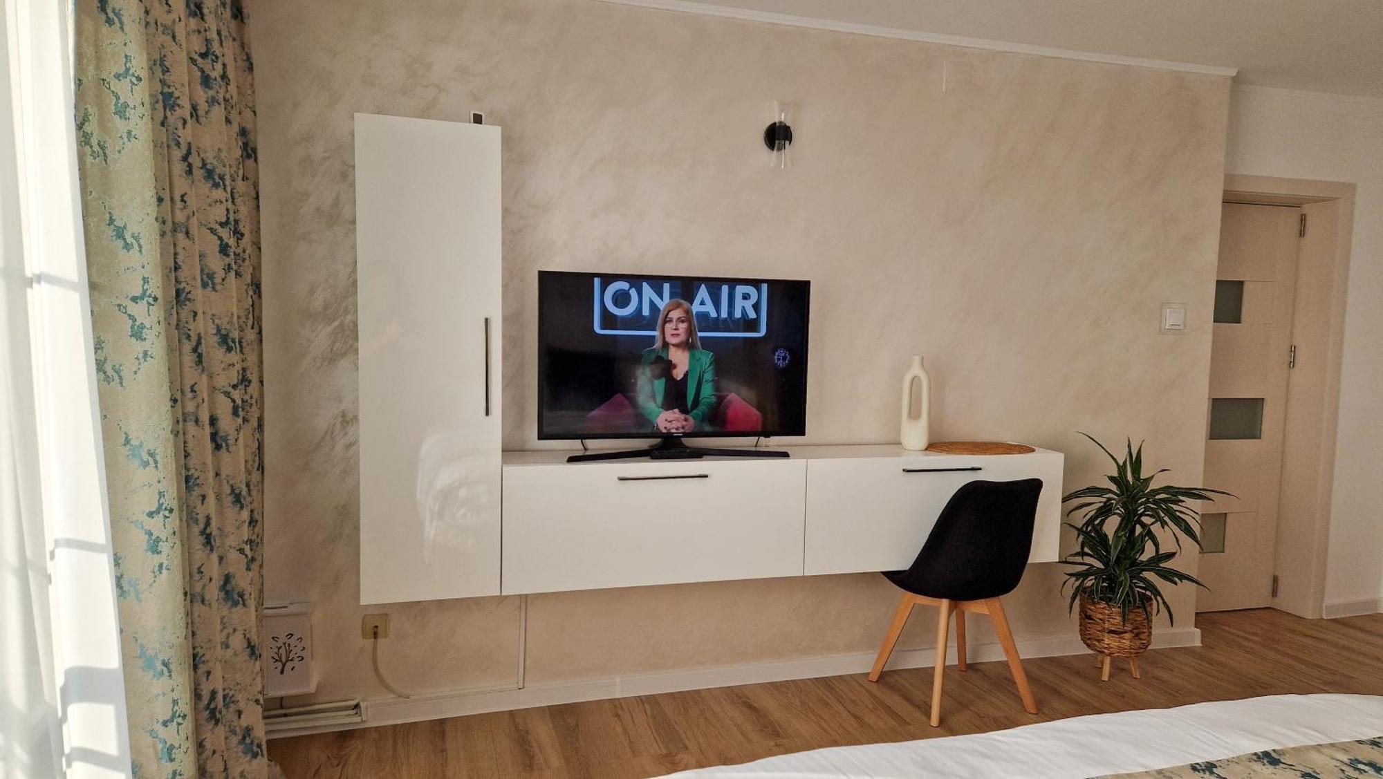 Central Modern View Ap Râmnicu Vâlcea المظهر الخارجي الصورة